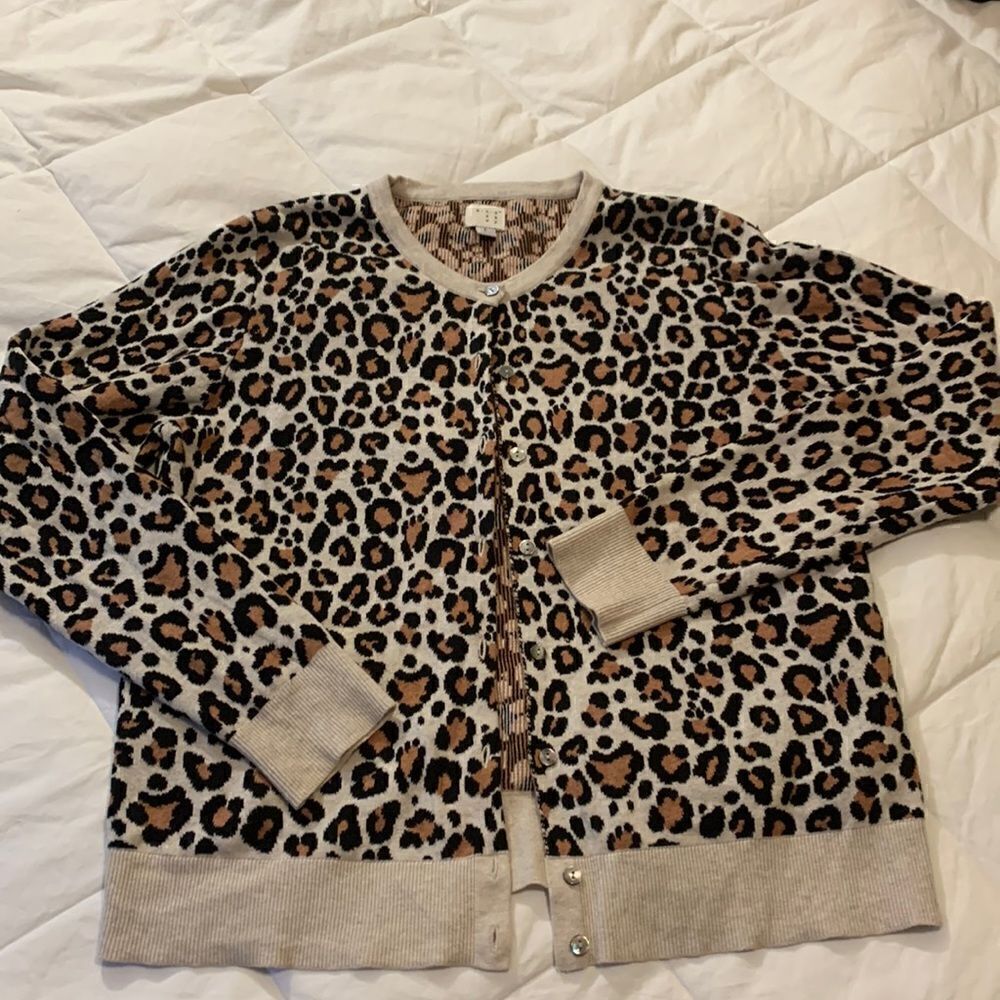 A NEW DAY, cardigan, animal print, large,  great near new condition, 💯 cotton